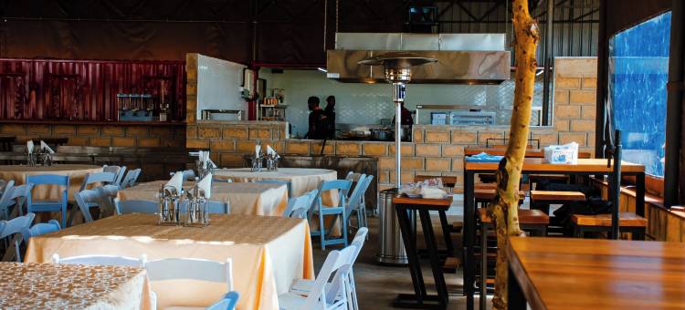 詹姆斯船长营地(Captain James Camp)图片