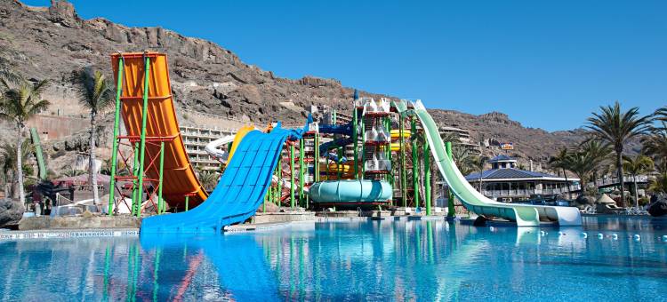 塔乌里托 LIVVO 水上乐园海岸酒店 - 全包式住宿(Hotel LIVVO Costa Taurito & Aquapark)图片