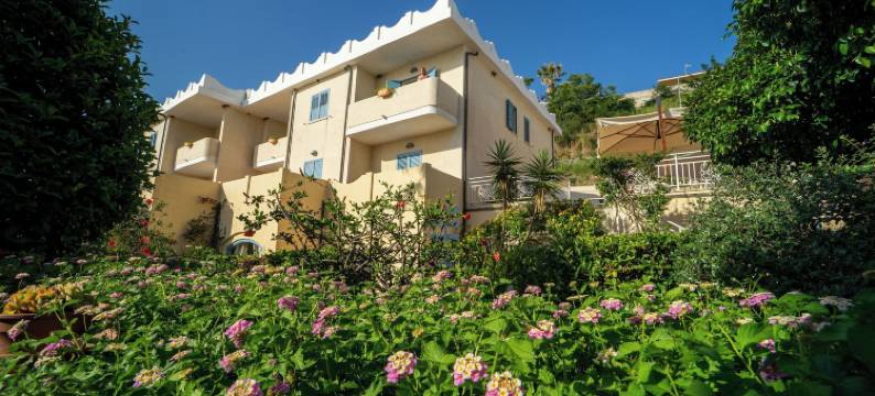 伊波密亚俱乐部酒店(Hotel Ipomea Club)图片