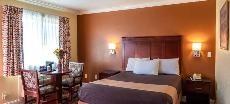 海滨旅馆(Seaside Inn Monterey)图片