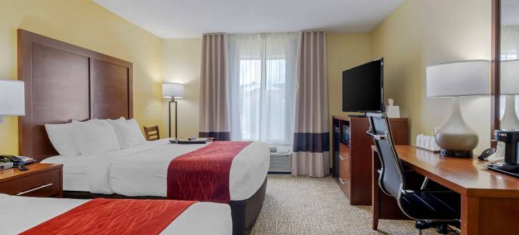 希尔斯维尔I-77舒适套房酒店(Comfort Inn & Suites Hillsville I-77)图片