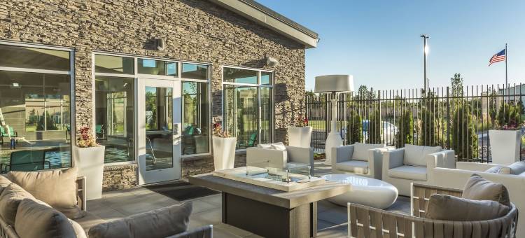波特兰希尔斯伯勒居家酒店/布鲁克伍德(Residence Inn Portland Hillsboro/Brookwood)图片