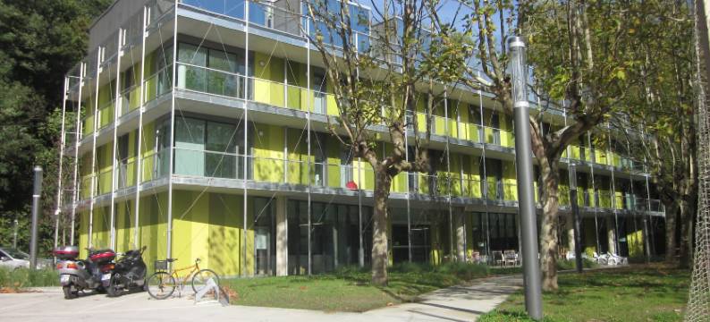 乌巴阿特普绿色鸟巢青年旅馆(Uba Hostel)图片