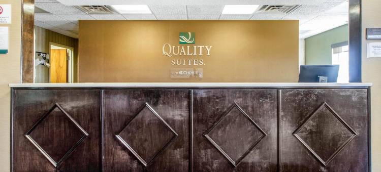 品质套房酒店(Quality Suites)图片