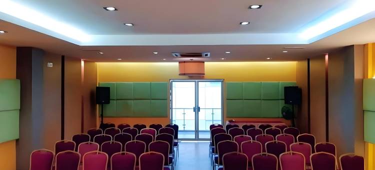 西岭城市广场酒店(Celyn Hotel City Mall)图片