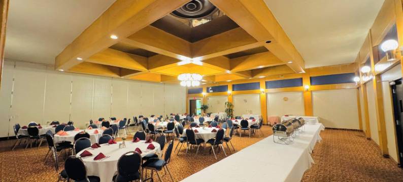 艾伯特王子城Travelodge by Wyndham酒店(Travelodge by Wyndham Prince Albert)图片