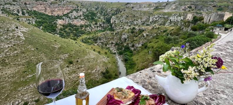 赛克斯坦蒂奥西维塔洞穴酒店(Sextantio le Grotte Della Civita)图片