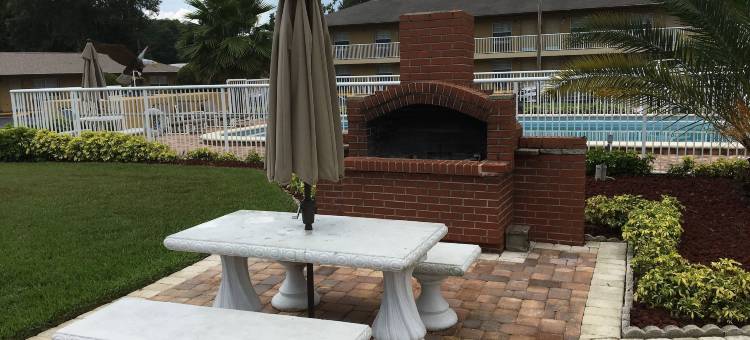 Blue Spring Inn Orange City图片