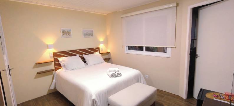 阿劳卡里亚旅馆(Araucária Lodge - 800 Metros do Capivari)图片