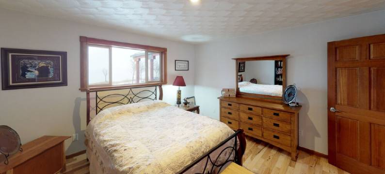 The Last Best Place-   The Valley View -  Five Bedrooms 3 Baths -multilevel deck图片