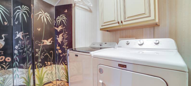 弗朗西斯维尔家庭度假屋，带私人露台和日落美景(Private Patios & Sunset Views: Francesville Home)图片