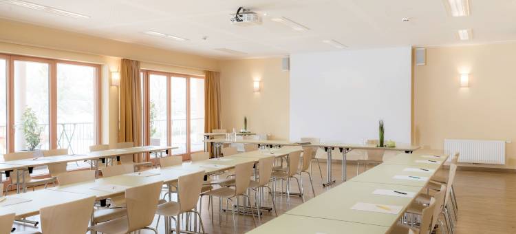 斯图本堡湖JUFA酒店(Jufa Hotel Stubenbergsee)图片