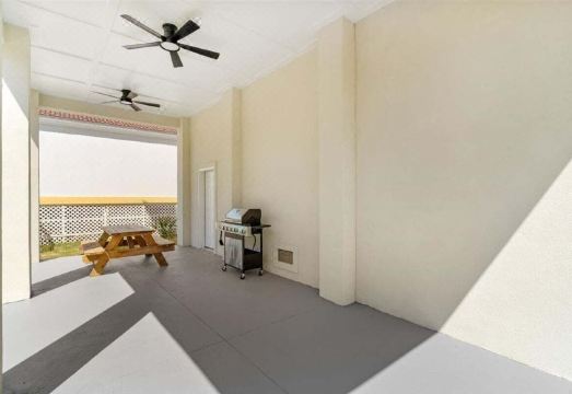 Surf And Sound 6 Bedroom Home Hotel Overview