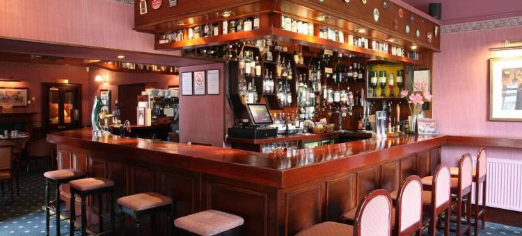 阳光山丘酒店(Sunninghill Hotel)图片