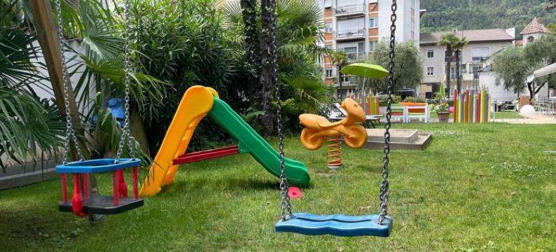 假日IV花园酒店(Holiday IV Gardan)图片