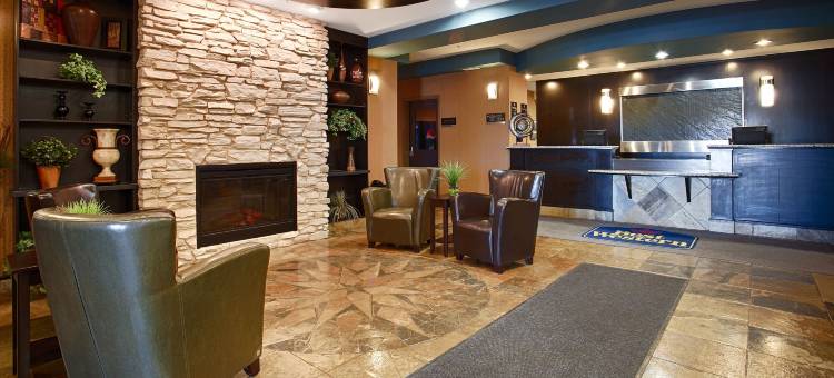 温赖特贝斯特韦斯特套房酒店(Best Western Wainwright Inn  Suites)图片