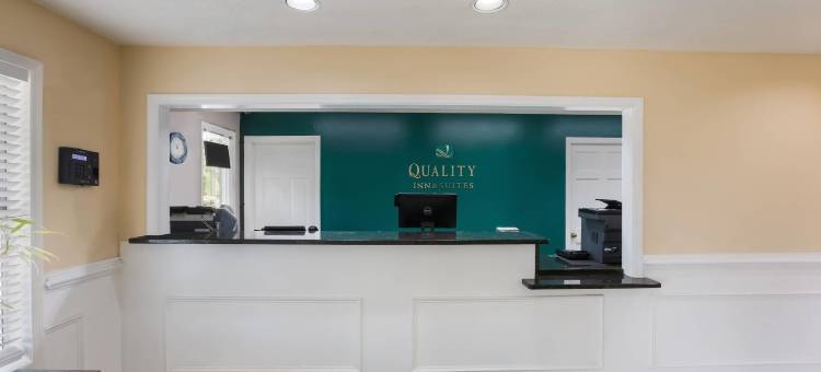 奥科尼湖附近凯艺套房酒店(Quality Inn & Suites Near Lake Oconee)图片