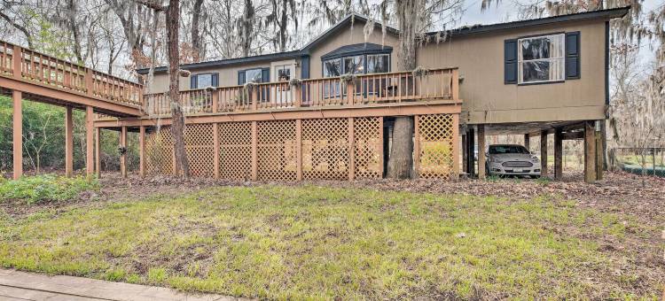 水边的Karnack住宅，带游船房和甲板！(Waterfront Karnack Home w/ Boathouse & Deck!)图片