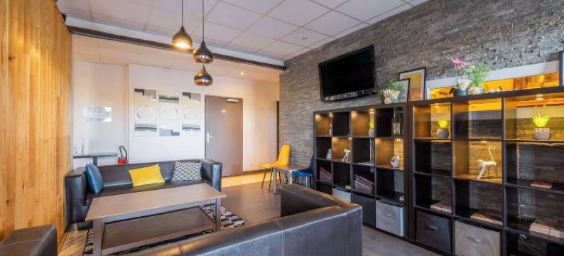 迪昂南凯富酒店(Kyriad Dijon Sud - Longvic)图片