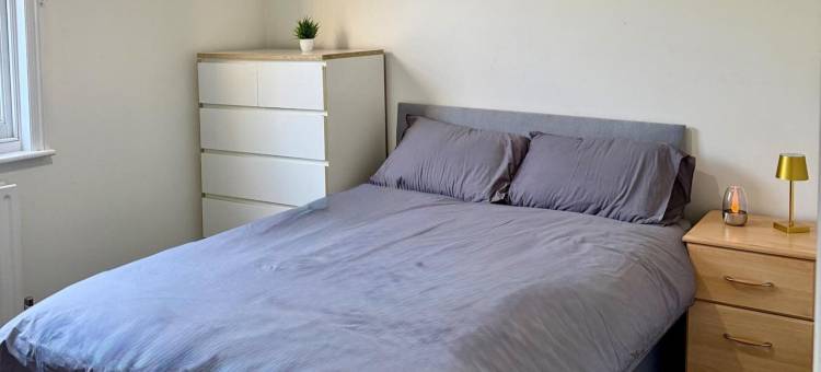 两卧室公寓 - 可住4人，允许宠物，带阳台(2-Bed Apartment - Sleeps 4 Pets Ok & Balcony)图片