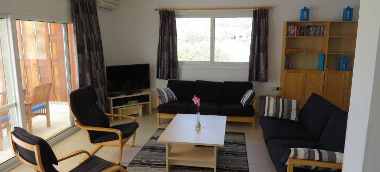 马克里亚洛斯桑迪海滩度假别墅(Villa in Makry Gialos near Sandy Beach)图片