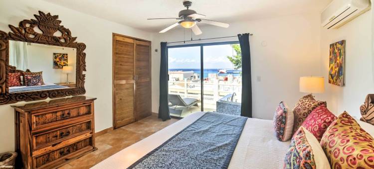 华丽的顶楼别墅，带露台和海景！(Gorgeous Penthouse Villa w/ Deck & Ocean Views!)图片