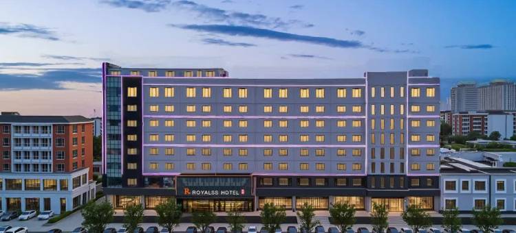 美豪R ROYALSS HOTEL(呼和浩特赛罕区金桥开发区店)图片