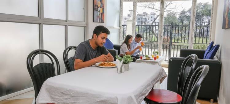 Fabhotel 埃莉诺拉(FabHotel Eleanora Inn New Town)图片