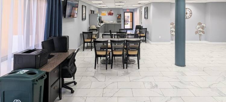 坎贝尔堡凯艺酒店(Quality Inn Oak Grove Fort Campbell)图片