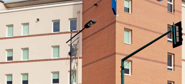 芒特拉若利宜必思快捷酒店(Ibis Budget Mantes-la-Jolie Sully)图片