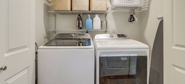 半月湾的海洋边：豪华家庭住宅(Steps to Ocean: Luxe Family Home in Half Moon Bay!)图片