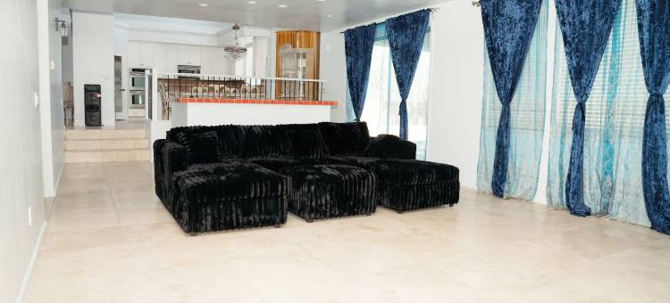 靠近菲尼克斯的大型家庭住宅(Large Family Home Near Phoenix)图片