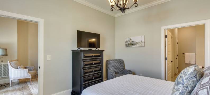 游泳，高尔夫&保龄球 - 洛雷托度假租赁公寓！(Swim, Golf & Bowl - Loretto Vacation Rental Apt!)图片