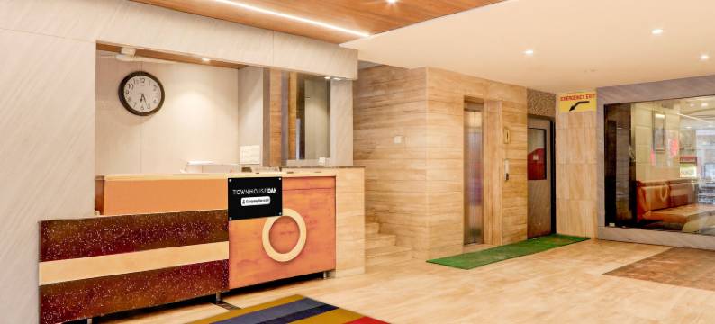 联排房屋 692 内拉摄政酒店(Townhouse Oak Madhapur Nera Regency)图片