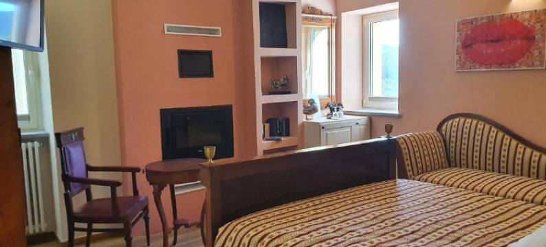 阿尔塔兰加别墅(Villa Alta Langa)图片