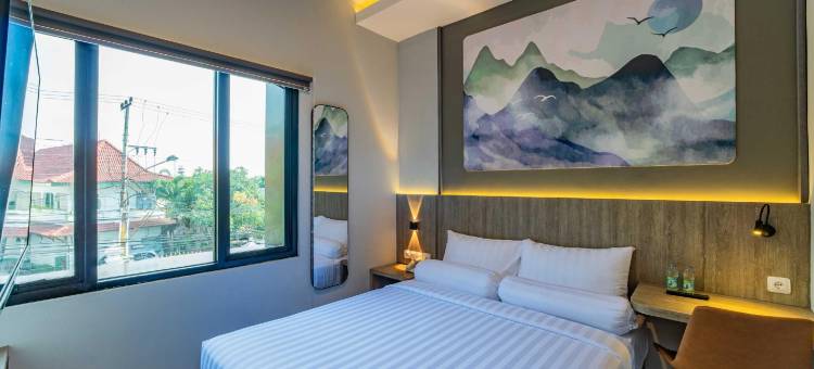 Front One Budget Hotel Tirtonadi Solo图片