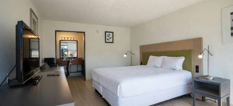 亚特兰大迪凯特I-20东1st Place酒店(1st Place Hotel Decatur I-20 East Atlanta)图片