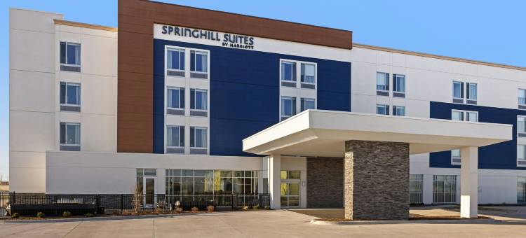 万豪贝滕多夫 Springhill 套房酒店(SpringHill Suites Bettendorf)图片