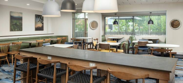 伊萨卡万枫酒店及套房(Fairfield Inn & Suites Ithaca)图片