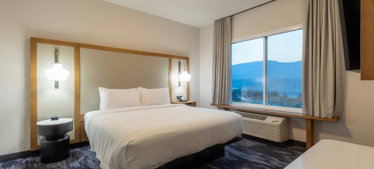 萨蒙阿姆万枫酒店及套房(Fairfield Inn & Suites Salmon Arm)图片