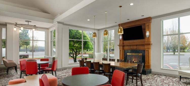 希尔顿花园酒店-波特兰机场(Hilton Garden Inn Portland Airport)图片