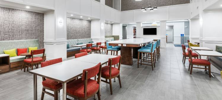 达拉斯/科克雷尔希尔I-30欢朋套房酒店(Hampton Inn & Suites by Hilton Dallas I-30 Cockrell Hill)图片