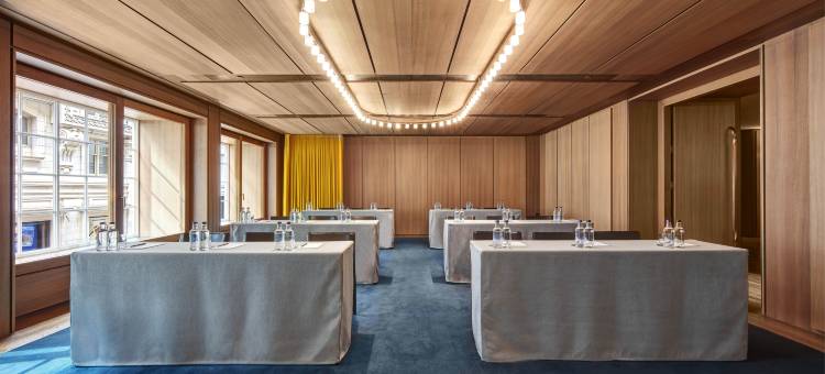 皇家咖啡厅酒店(Hotel Cafe Royal)图片