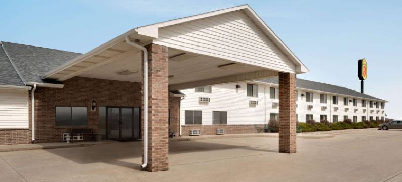 贝瑟尼速8酒店(Super 8 by Wyndham Bethany MO)图片