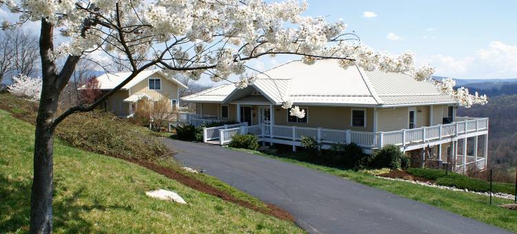 河湾酒店(Inn at Riverbend)图片