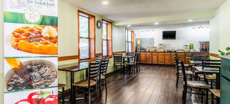 Red Roof Inn & Suites Middleborough图片