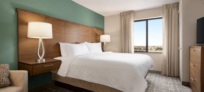 Staybridge Suites 俄克拉何马城的鹌鹑泉(Staybridge Suites OKLAHOMA CITY-QUAIL SPRINGS by IHG)图片