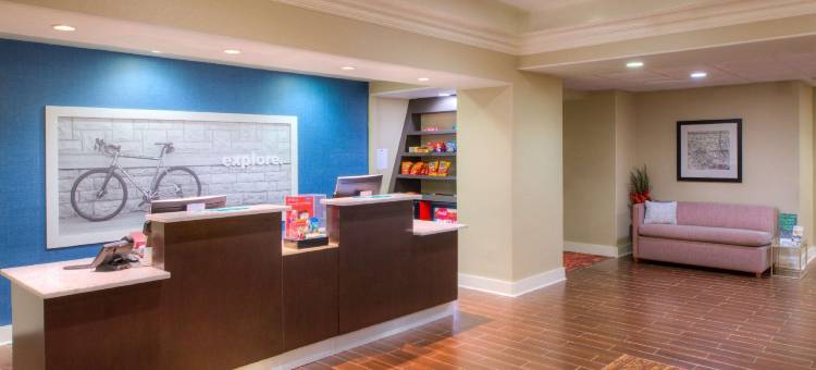 德纳姆斯普林斯希尔顿欢朋酒店(Hampton Inn Baton Rouge - Denham Springs)图片