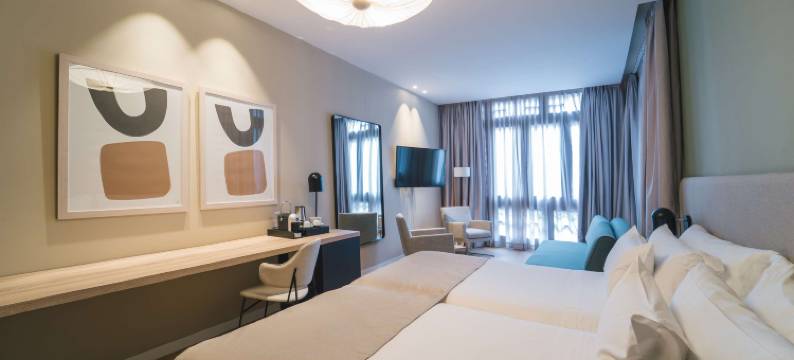 巴塞罗奥维耶多塞万提斯(Barceló Oviedo Cervantes)图片