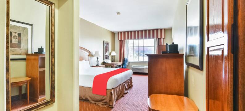 OYO俄克拉何马城机场联排别墅(OYO Townhouse Oklahoma City Airport)图片